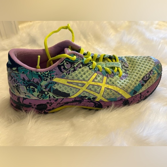 ASICS Gel Noosa Tri 11 Women’s Running Sneakers - Picture 8 of 13